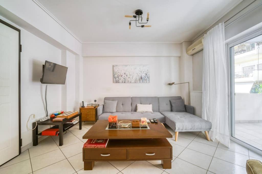 Spacious Family Flat Near Parthenon Free Parking Athen Eksteriør billede