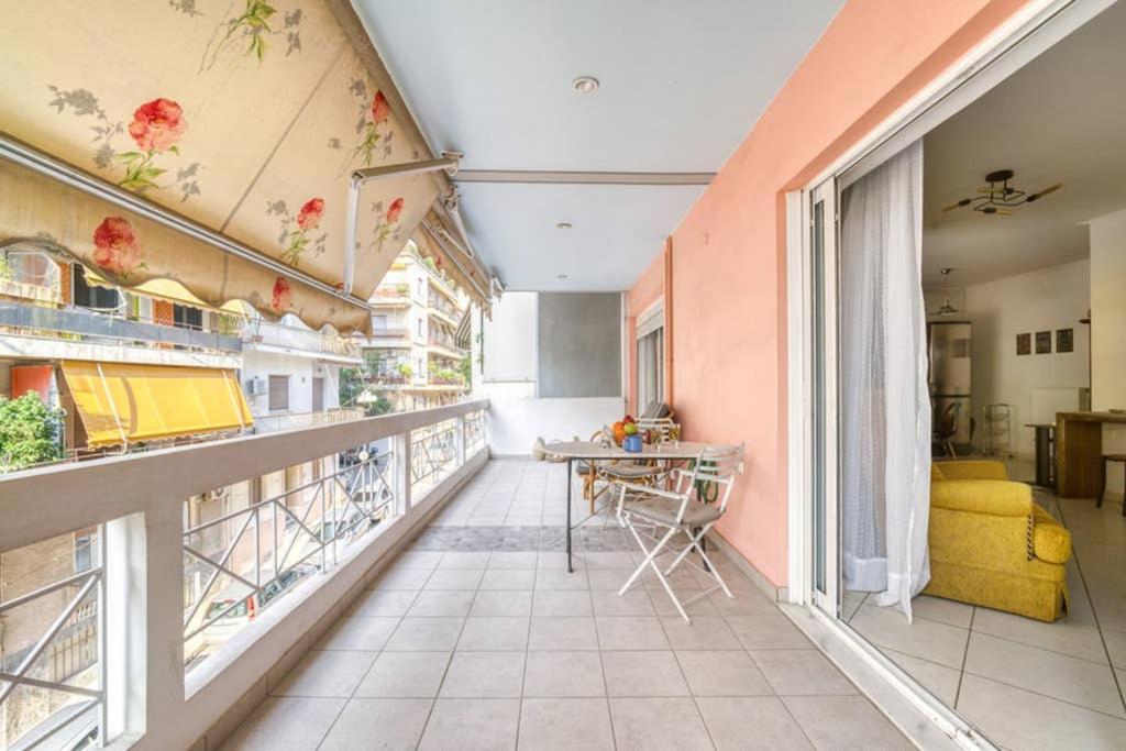 Spacious Family Flat Near Parthenon Free Parking Athen Eksteriør billede