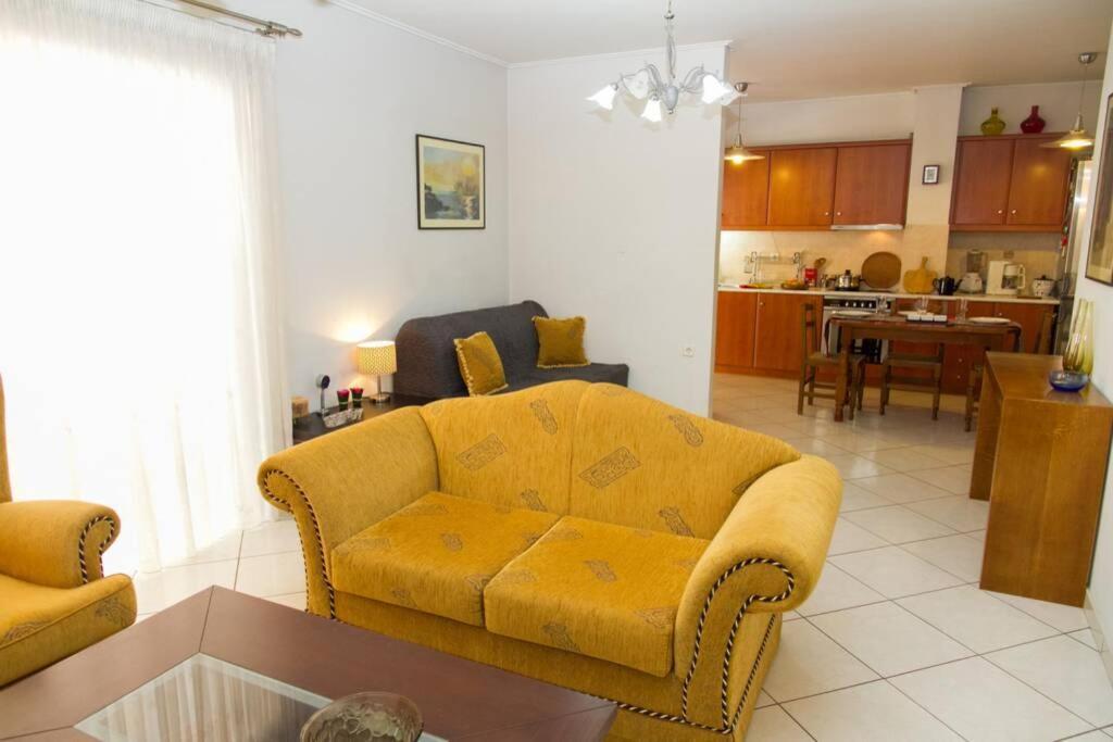 Spacious Family Flat Near Parthenon Free Parking Athen Eksteriør billede