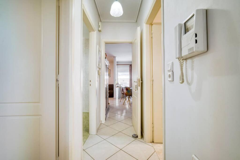 Spacious Family Flat Near Parthenon Free Parking Athen Eksteriør billede
