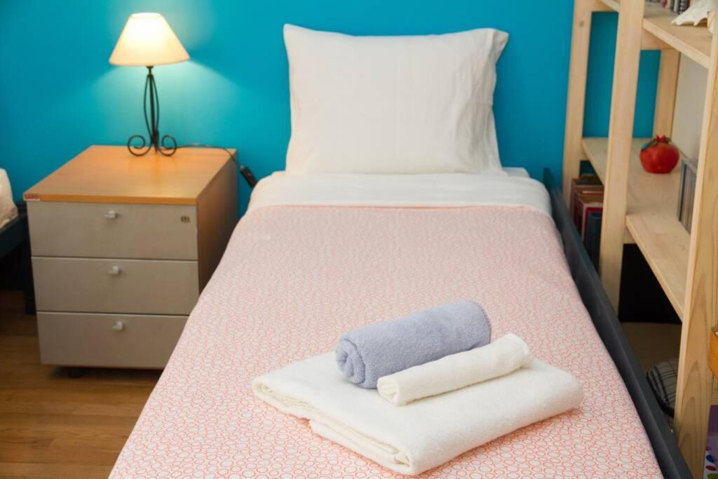 Spacious Family Flat Near Parthenon Free Parking Athen Eksteriør billede